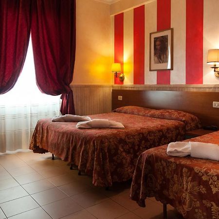 Hotel Pyramid Rome Room photo