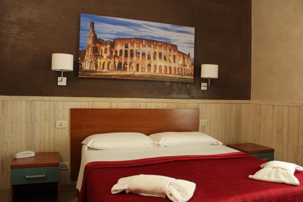 Hotel Pyramid Rome Exterior photo
